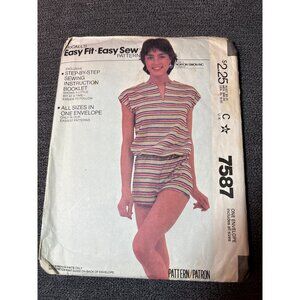 McCalls 7587 Misses Pattern Top & Shorts Size 6 8 10 12 14 16 18 20 Uncut 1981 V